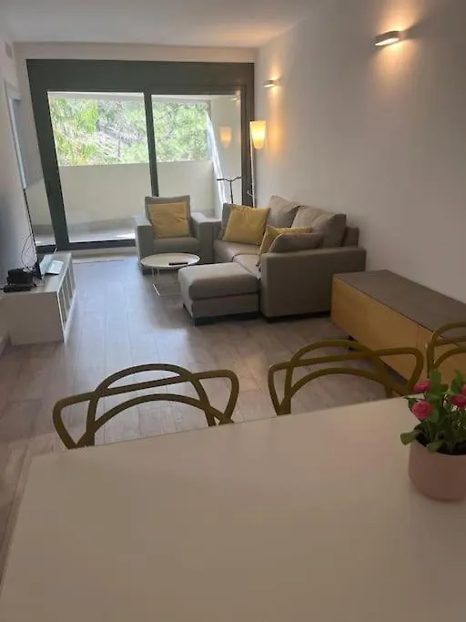 Nuevo, Espacioso Y Confortable Con Pkg Y Piscina Tossa de Mar Spain
